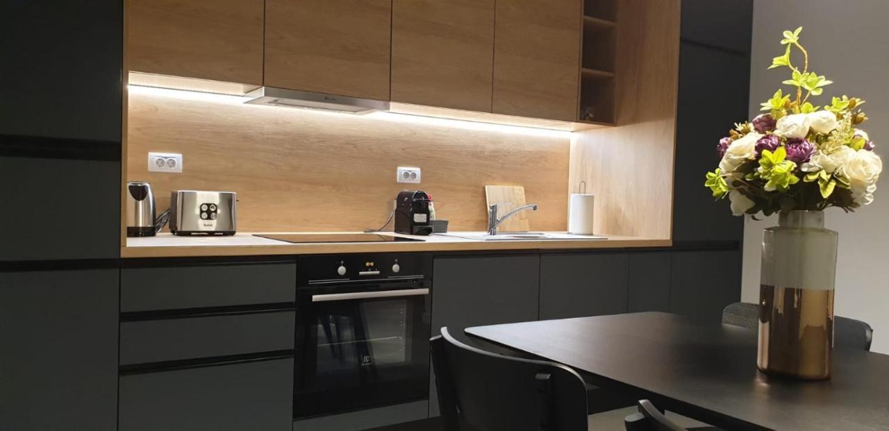 Papillon Apartment #6 Dumbravita  Екстер'єр фото